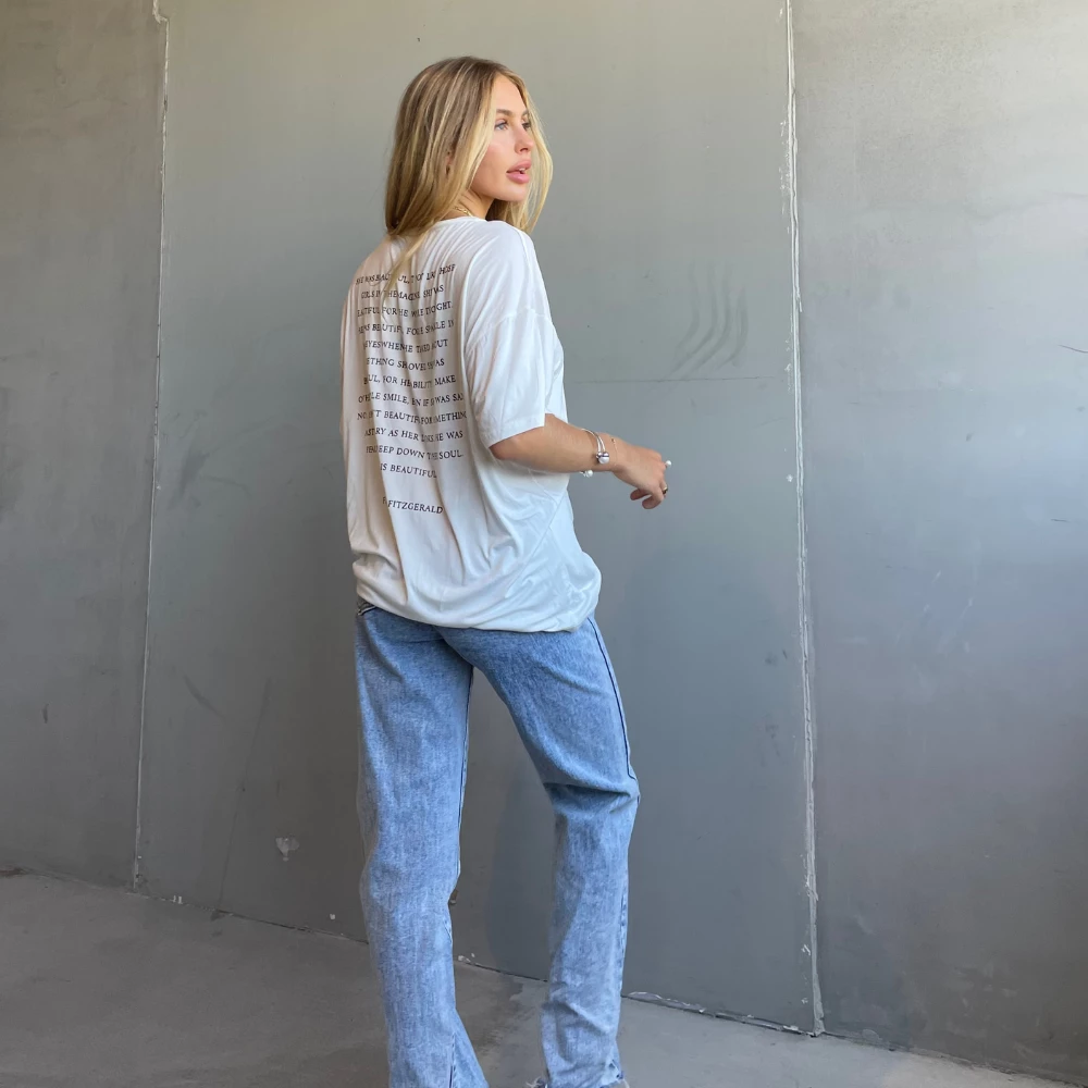 It's Juliet Ode To Love Oversized Tshirt