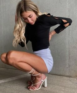 It's Juliet Iris Cut Out Long Sleeve Top