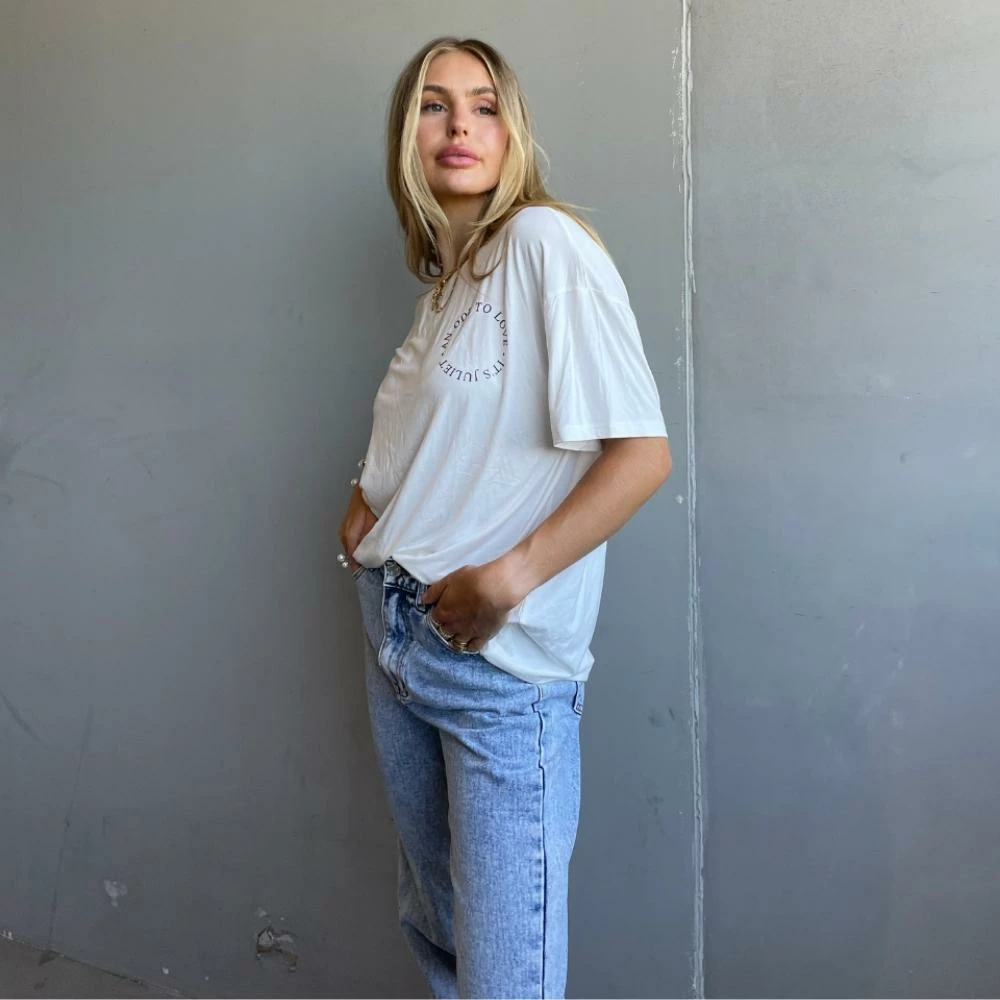 It's Juliet Ode To Love Oversized Tshirt